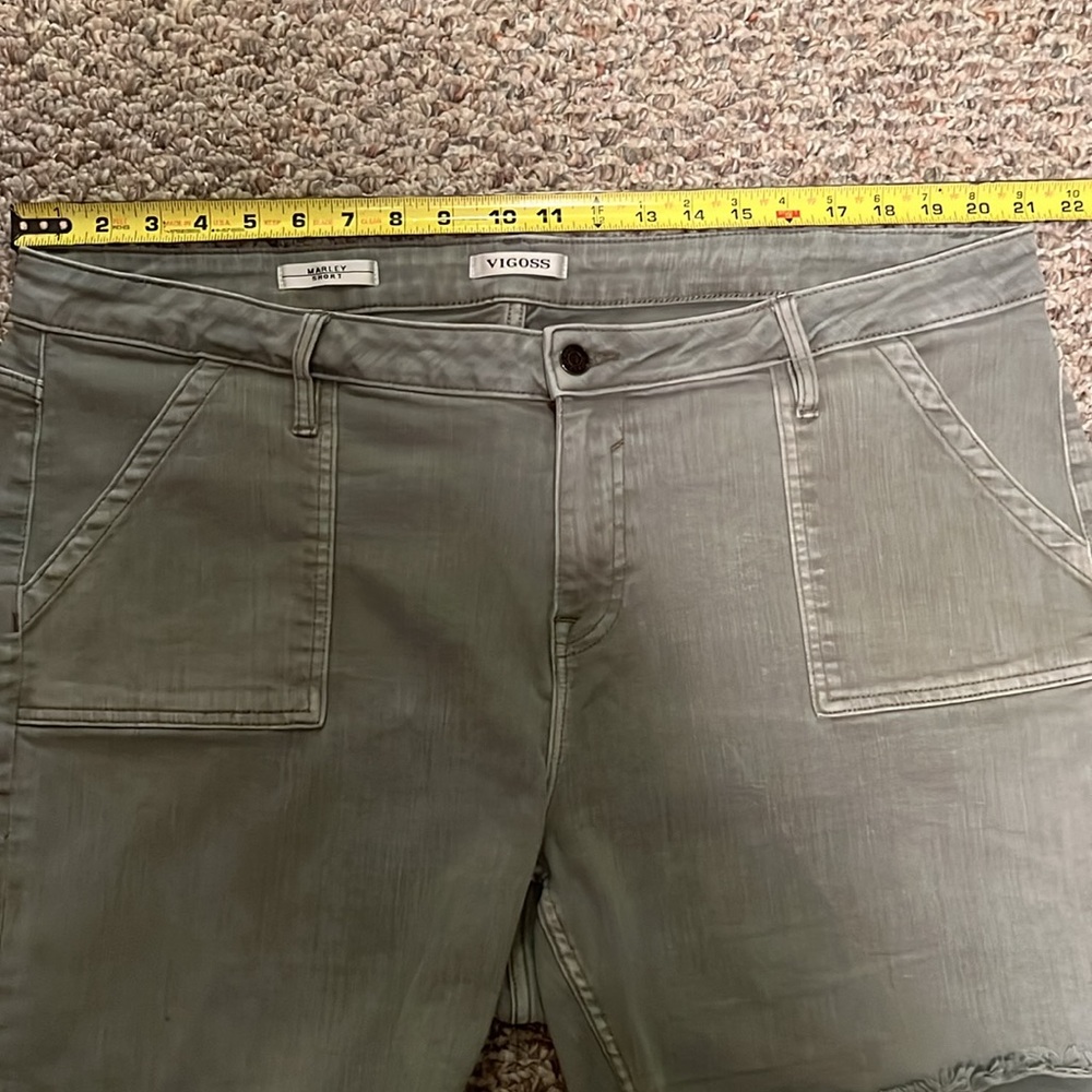 Vigoss Size 20 Denim Marley Shorts-Frayed Hem - Picture 9 of 12